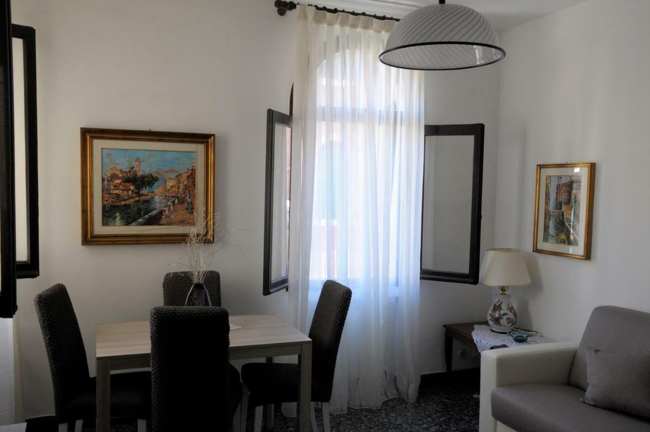 Casa Sabotino Apartment Венеция Екстериор снимка
