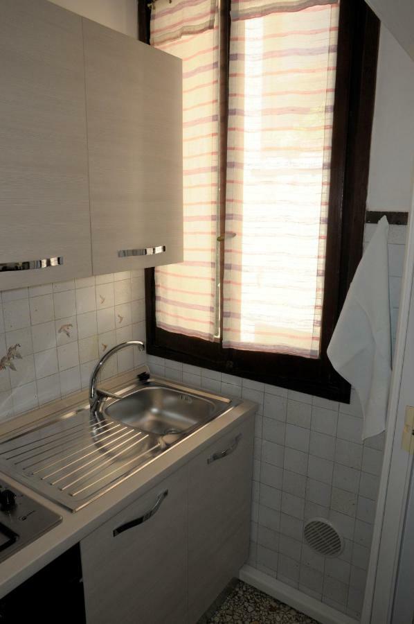 Casa Sabotino Apartment Венеция Екстериор снимка