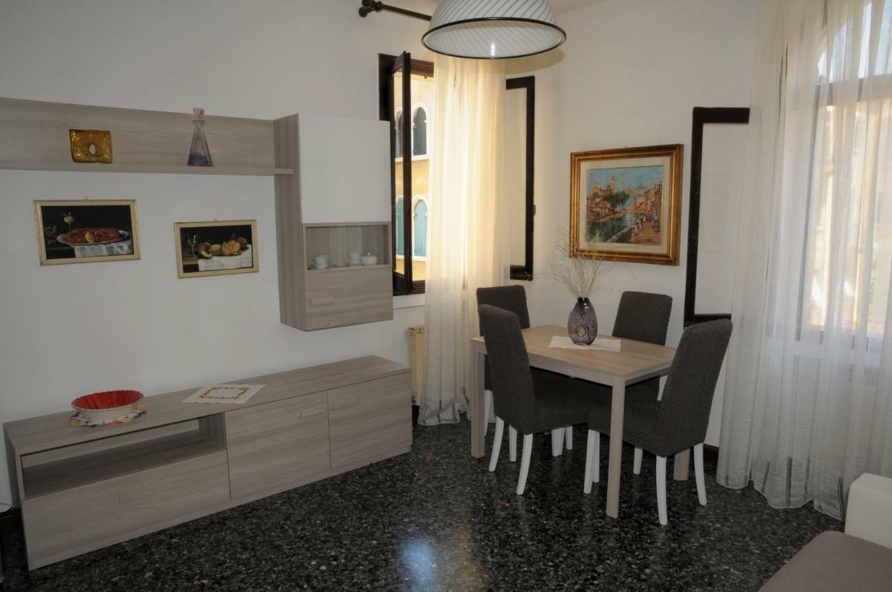 Casa Sabotino Apartment Венеция Екстериор снимка